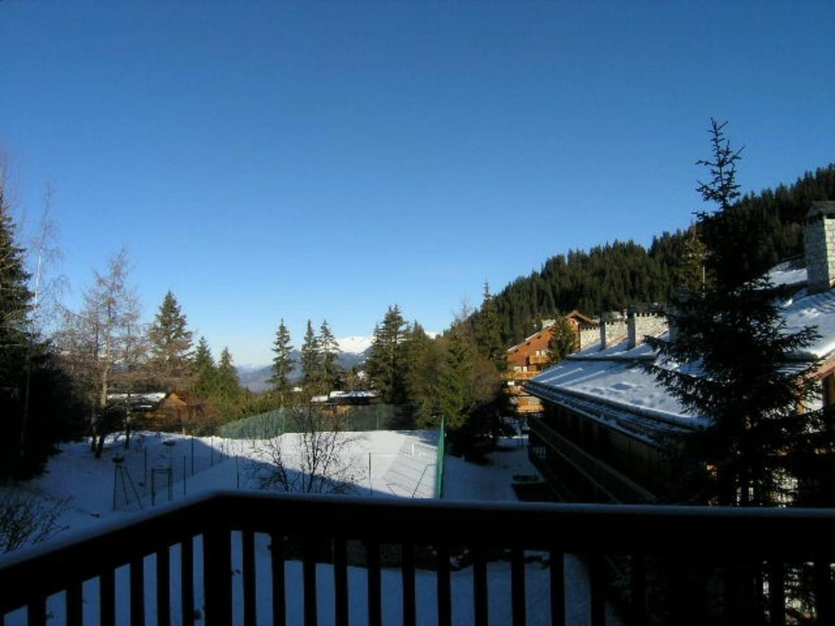 Studio 2/4 Pers, Acces Pistes Et Piscine, Proche Commerces, Meribel - Fr-1-180-297 Exterior photo